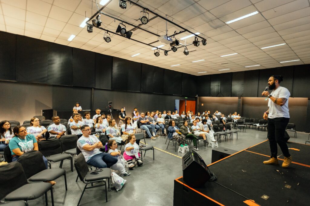O educador físico Julian Victor falou sobre a importância do esporte para pessoas com nanismo. Foto: Doug Shindy