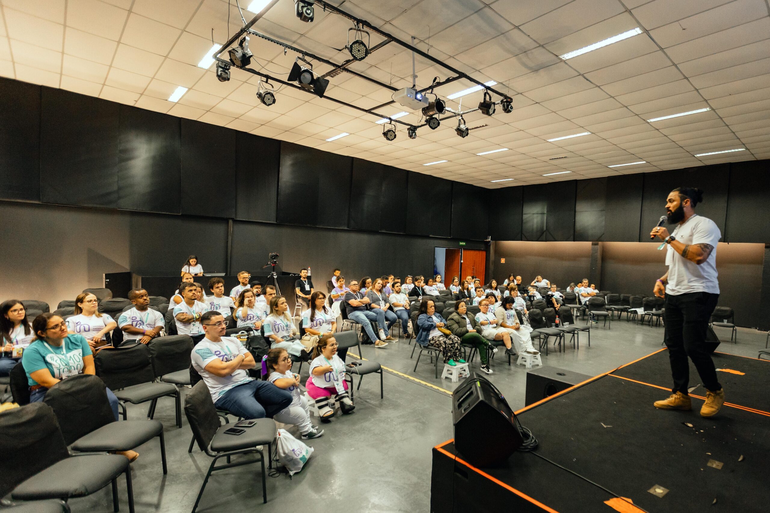O educador físico Julian Victor falou sobre a importância do esporte para pessoas com nanismo. Foto: Doug Shindy